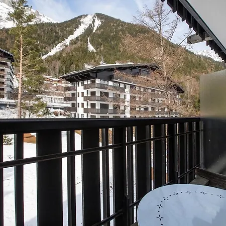 Du Brevent - Village Chamonix