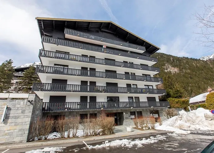 Du Brevent - Village * Chamonix